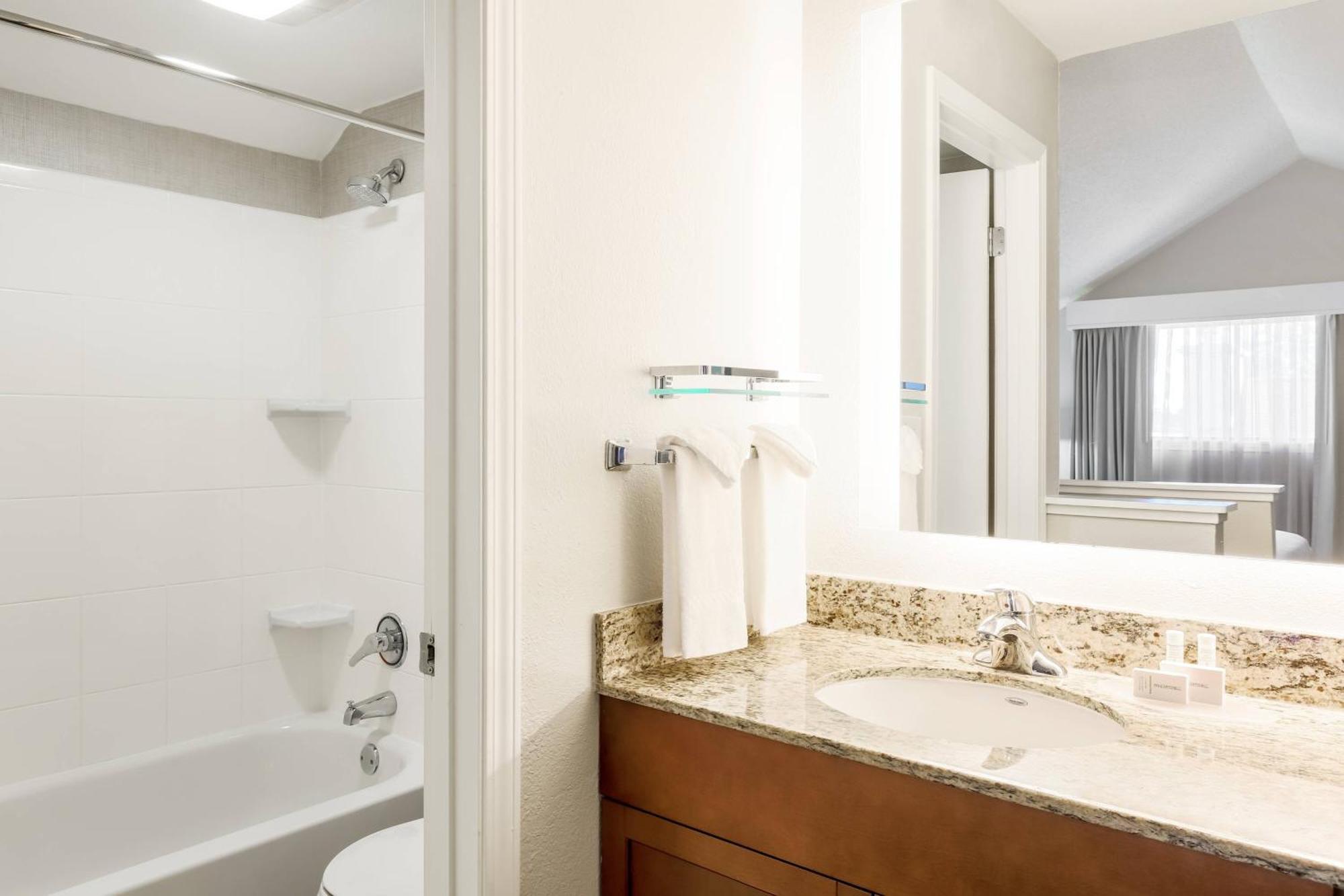 Residence Inn By Marriott Atlanta Cumberland/Galleria Smyrna Dış mekan fotoğraf
